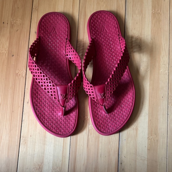 Louis Vuitton Red Women's Sandals - Picture 1 of 4